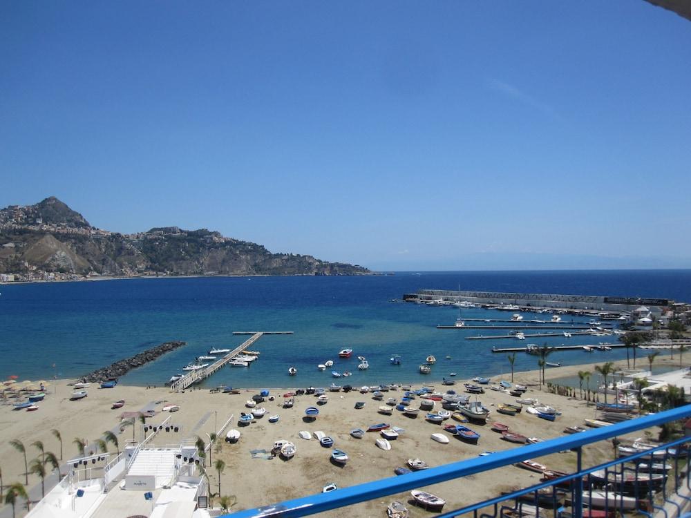 Hotel Panoramic Giardini-Naxos Exterior foto