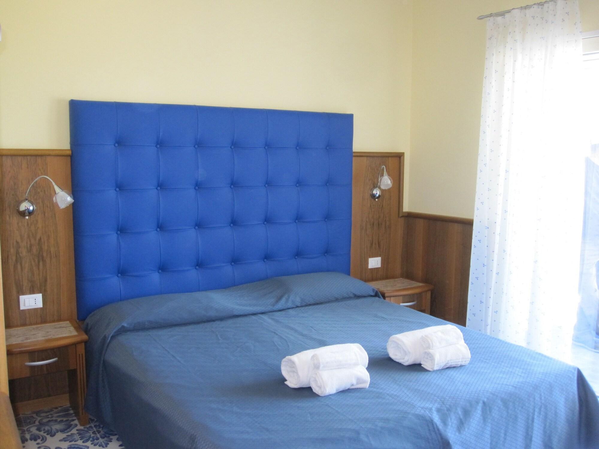 Hotel Panoramic Giardini-Naxos Exterior foto